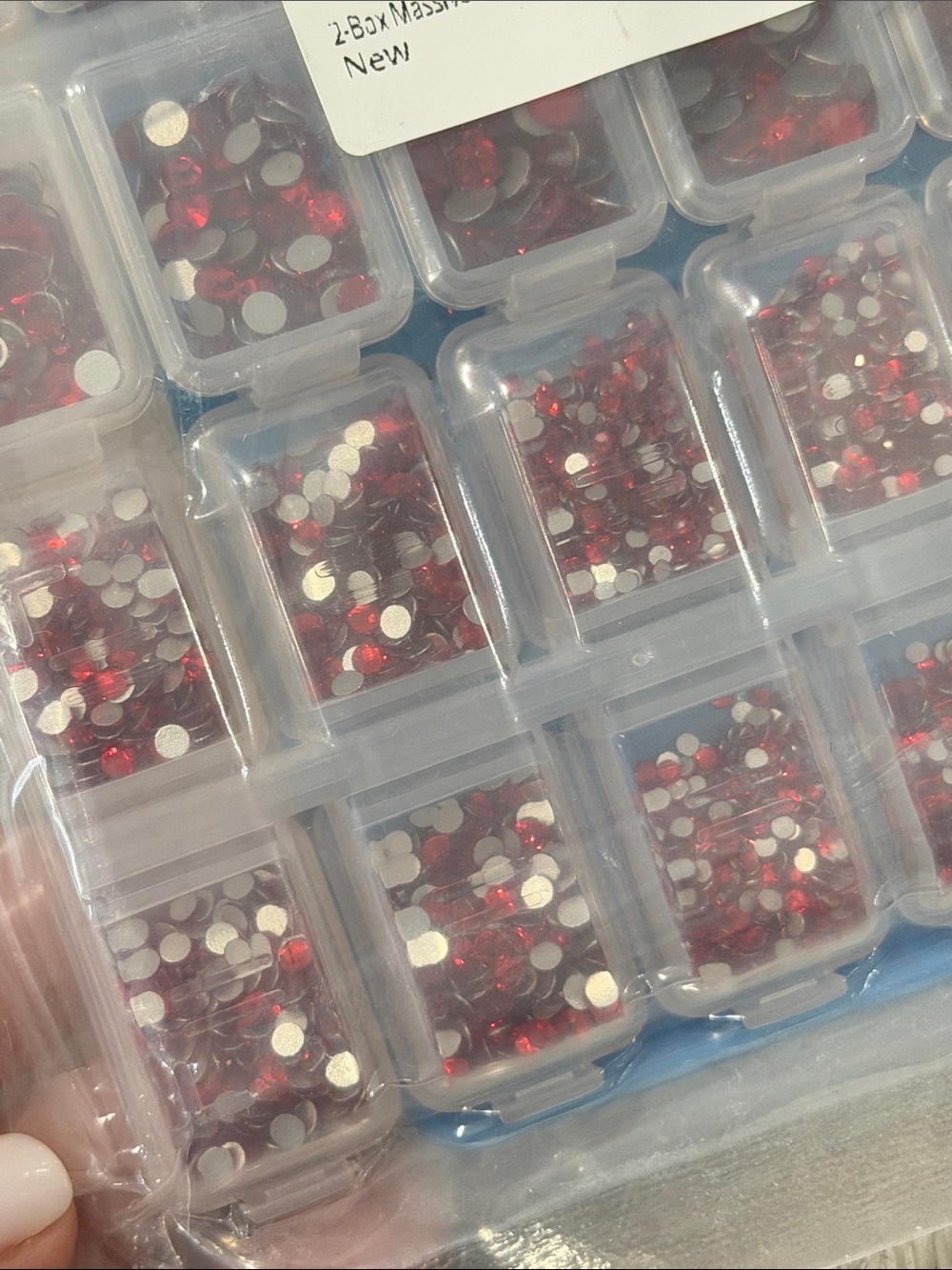 Red Rhinestones Light Siam 8000pc Set - Picture 4 of 8